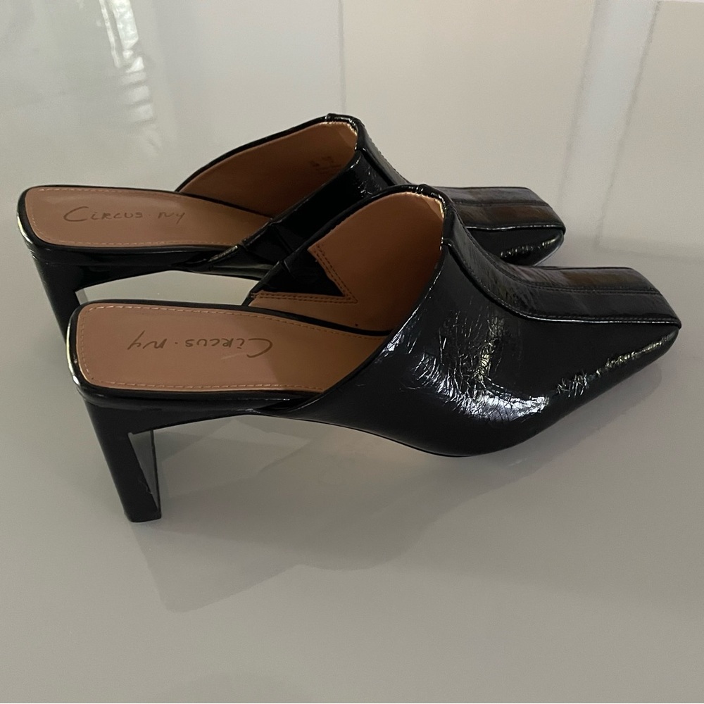 Circus NY Women's Tamera Mule, Black Patent, 9 - Worn Once - Excellent Condition